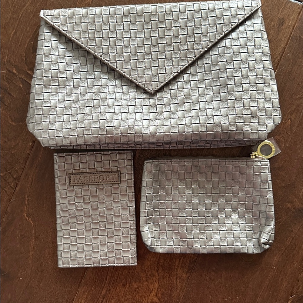 Estee Lauder Metallic Woven Bag